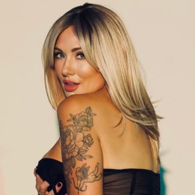 carly electric's profile picture