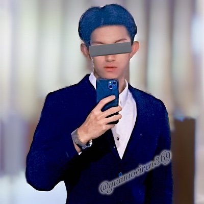 strawberr1999's profile picture