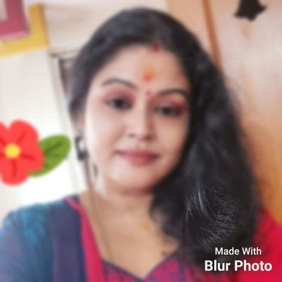 gayathr33537584's profile picture