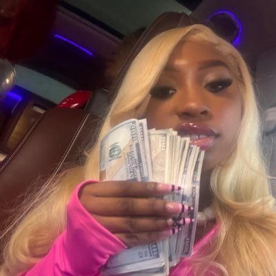 Everything Trim ✰'s profile picture