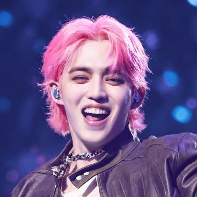 kal ! ⋆。°✩ #BRINGBACKVALKO's profile picture