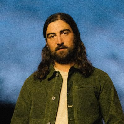Noah Kahan's profile picture