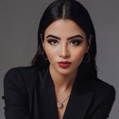 Esmira's profile picture