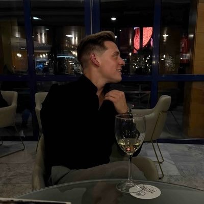 Adritness † ☀️'s profile picture