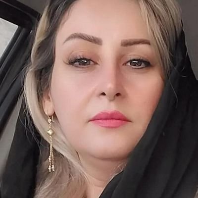 أّلَشُــــــيِّخِـهّـ مًشُــأّعٌلَ's profile picture