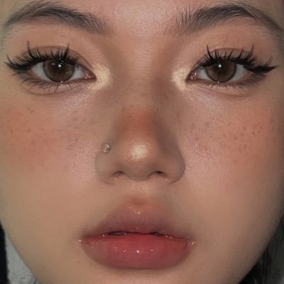 Revieweverythingกิ่งก่องแก้ว ⭐️'s profile picture