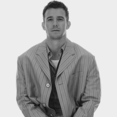 Luke Thompson Source's profile picture
