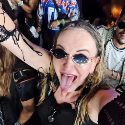 vickki_ts's profile picture
