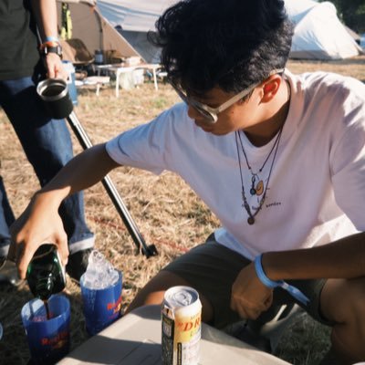 adám's profile picture