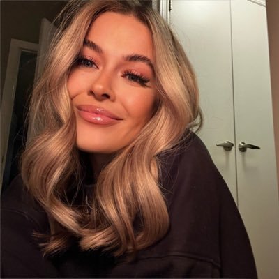 LeahRevelle's profile picture
