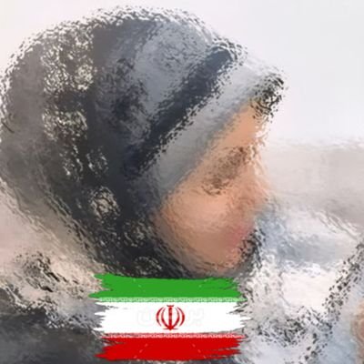 غزال نیک پور's profile picture