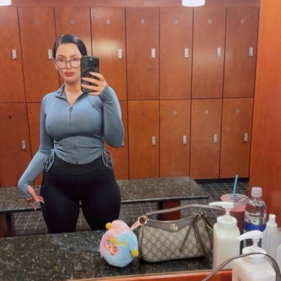 𝔭𝔞𝔲𝔩𝔞𝔡𝔢𝔢𝔫𝔠𝔞𝔨𝔢𝔰 🕷️'s profile picture