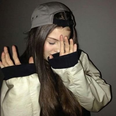 winnie🦋⚽'s profile picture