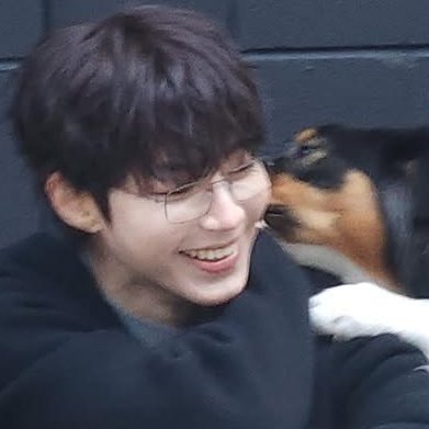 roarforhiy's profile picture