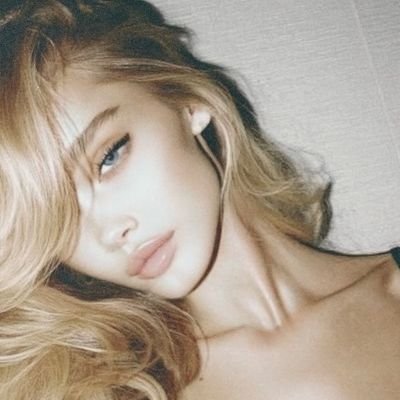 لَ.'s profile picture