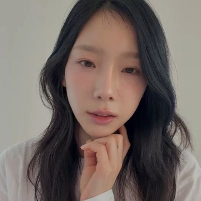 flirtaeyeon's profile picture