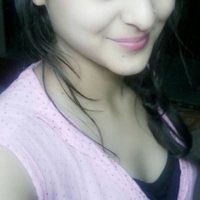Momi's profile picture