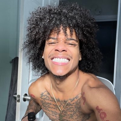 TUTU4MAYOR's profile picture