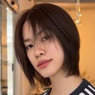 nanda's profile picture