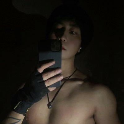 吃鲨鱼的黄鼠狼's profile picture