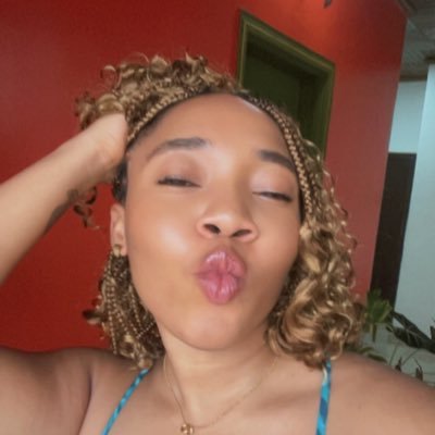 Ayomee_O's profile picture