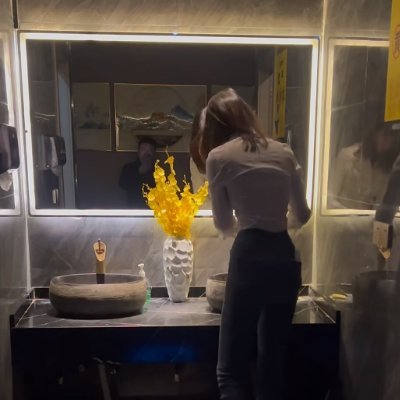帽檐下的风景's profile picture