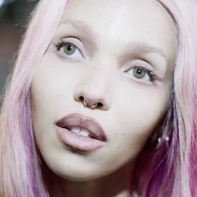 alex♱'s profile picture
