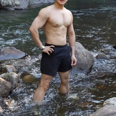 PoolaSwim22's profile picture