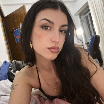 elenita111_'s profile picture