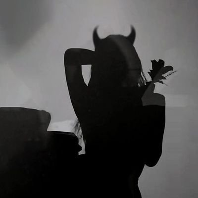 Era907739896107's profile picture