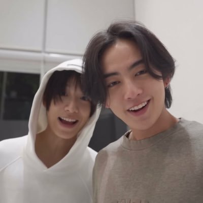 𝙢𝙤𝙥𝙚𝙮 🍅🥚's profile picture