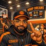 Coach Tez Brown 的头像