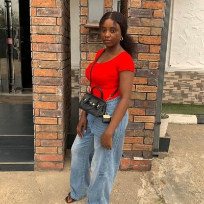 zara697011's profile picture