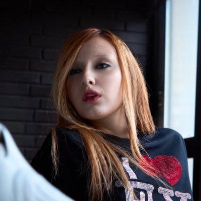 RUSLANA's profile picture