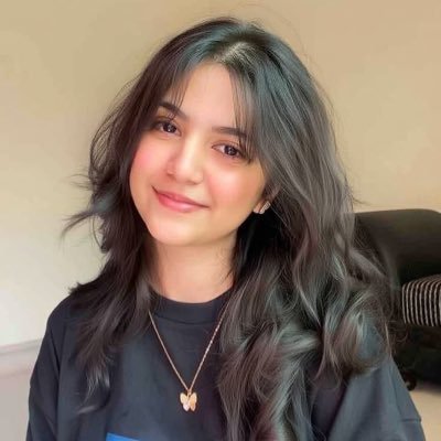 elona8n's profile picture