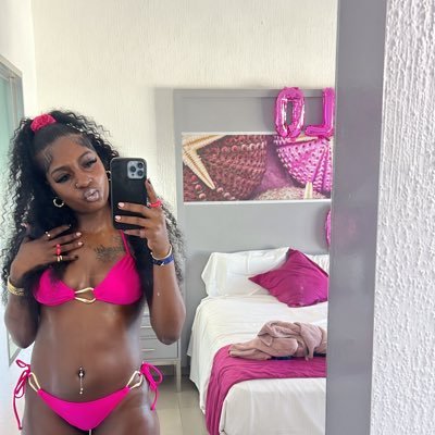 prettygal_e's profile picture