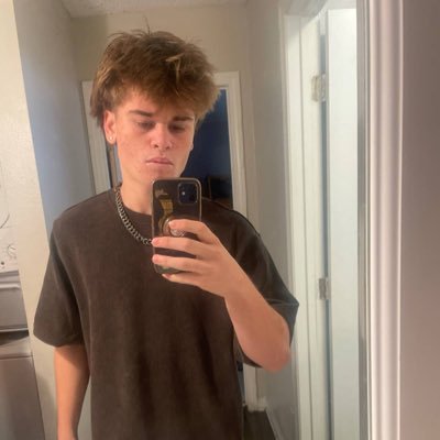 JamesMadis77878's profile picture