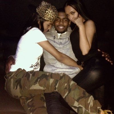 prettyboynuts's profile picture