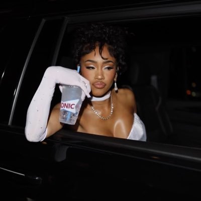 dippednicy's profile picture