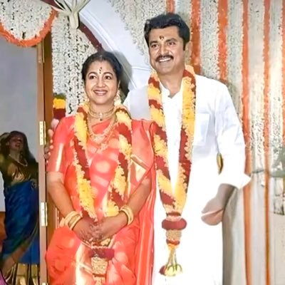realradikaa's profile picture