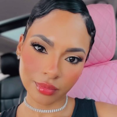 𝔪𝔞𝔯𝔦𝔭𝔬𝔰𝔞's profile picture