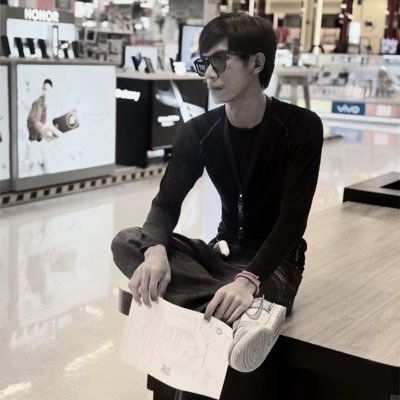 BSBzoaf1z32X5tt's profile picture