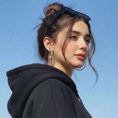 Alina 彡's profile picture