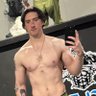 Josh Hewitt ็ๅคดๅ