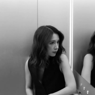 ˚ L ᦃ ･'s profile picture