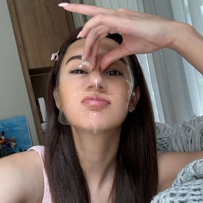 jholetology's profile picture