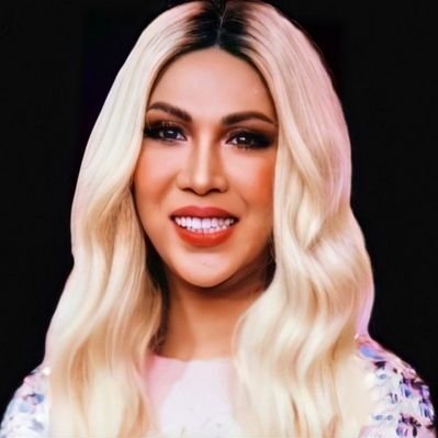Angge •🦋•'s profile picture