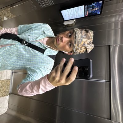 xinaged's profile picture