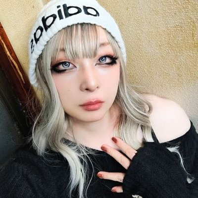 まこしき's profile picture