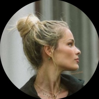 tweetanac's profile picture